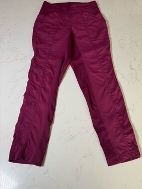 Lululemon Dance Studio Capri Pants Women’s Size 4 Burgundy 24” Inseam